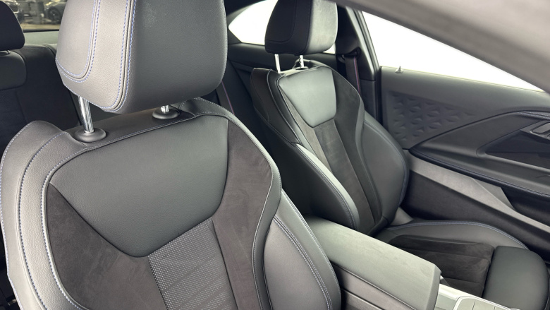 BMW 2 Series 220i M Sport 2dr Step Auto [Pro Pack] Petrol Coupe